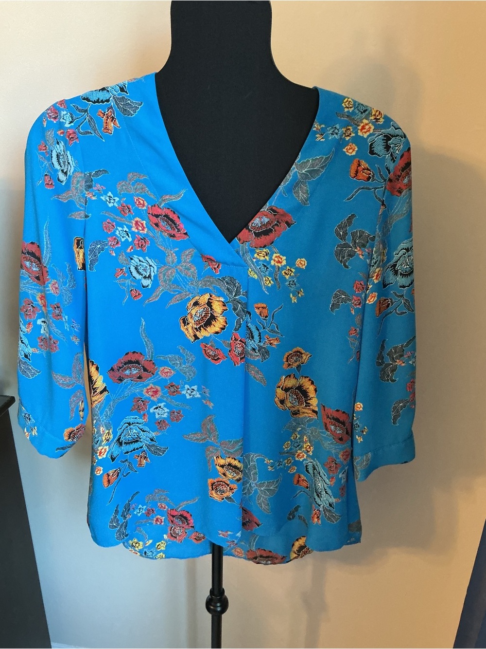 Rose & Olive Bright Blue Floral V-Neck Blouse